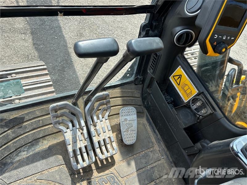 JCB JS190 LC Tracked Excavator Crawler excavators