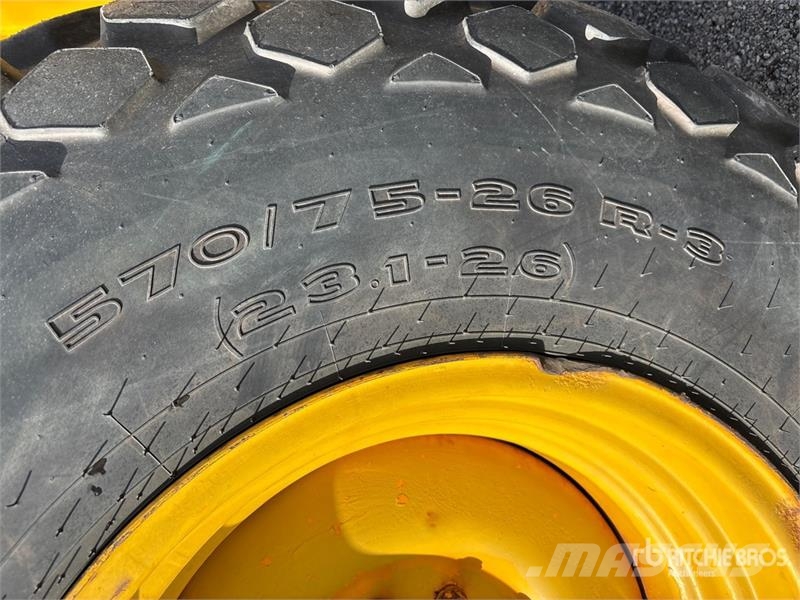 JCB VM132 Smooth Drum Compactor Грунтові котки