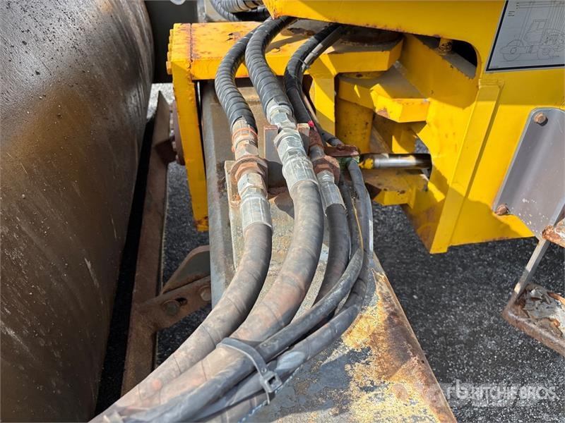 JCB VM132 Smooth Drum Compactor Грунтові котки