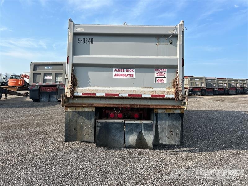 JCTR 17 ft Tri/A Pup Dump Trailer Bañera