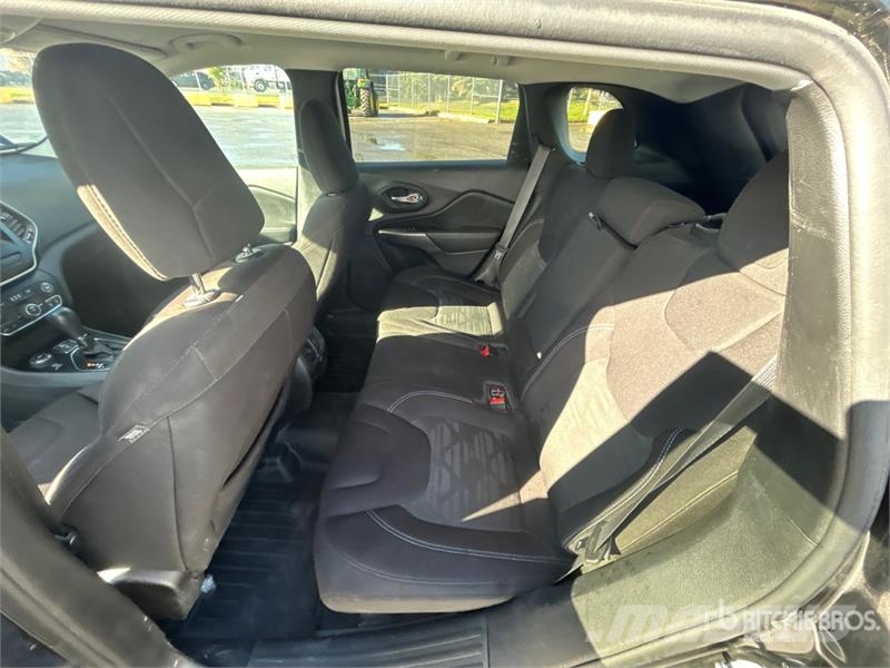 Jeep Cherokee North 4WD SUV Voiture