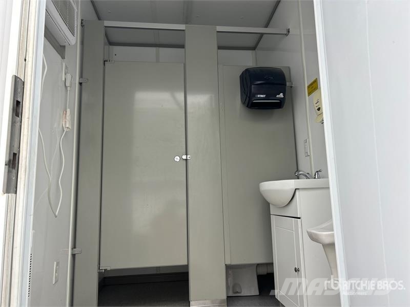 Jenik Modulaire 18 ft x 8 ft Portable S/A Portable Andre komponenter