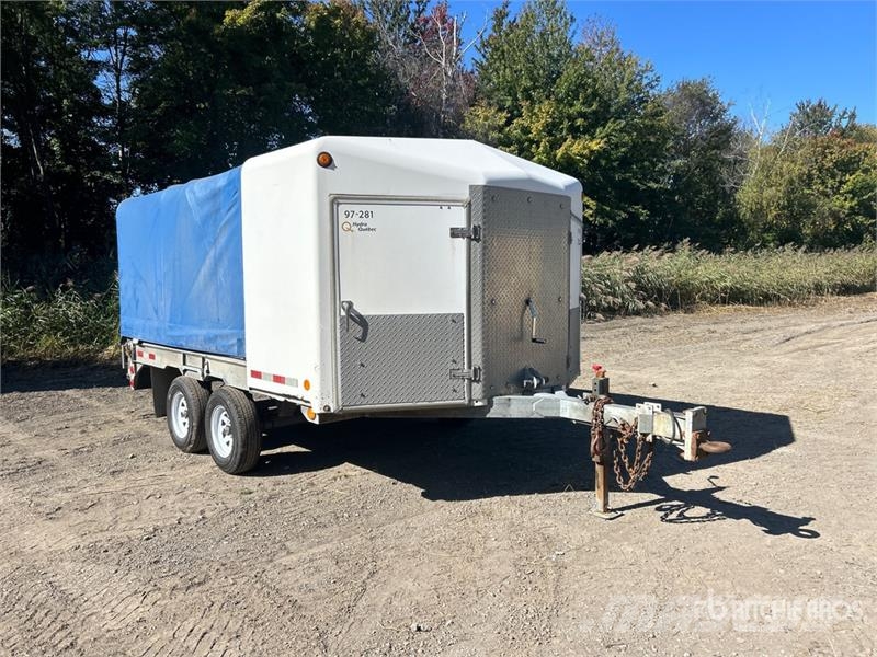JL Leclerc 08438 11 ft T/A Enclosed Trailer Причепи-фургони