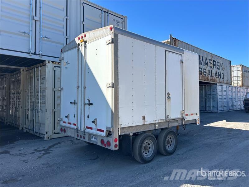  JL Leclerc 13 ft T/A Enclosed Trailer Прицепы-фургоны