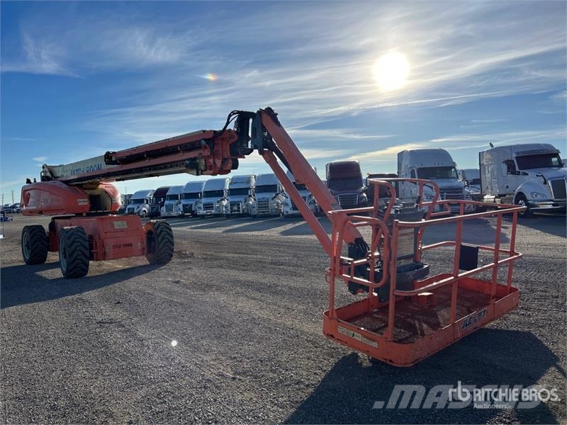 JLG 1200SJP 4WD Diesel Telescopic Boom Lift Nacelles télescopiques
