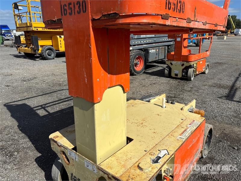 JLG 1230ES Vertical Mast Lift Personenaufzüge