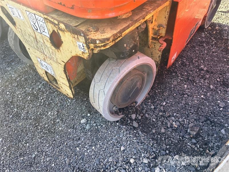 JLG 1230ES Vertical Mast Lift Vertical mast lifts