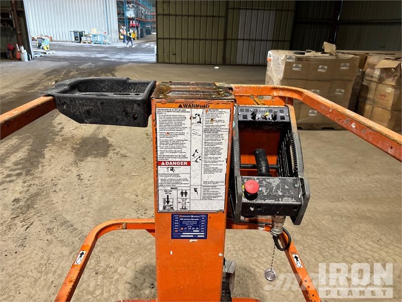 JLG 1230ES Vertical Mast Lift Personenaufzüge
