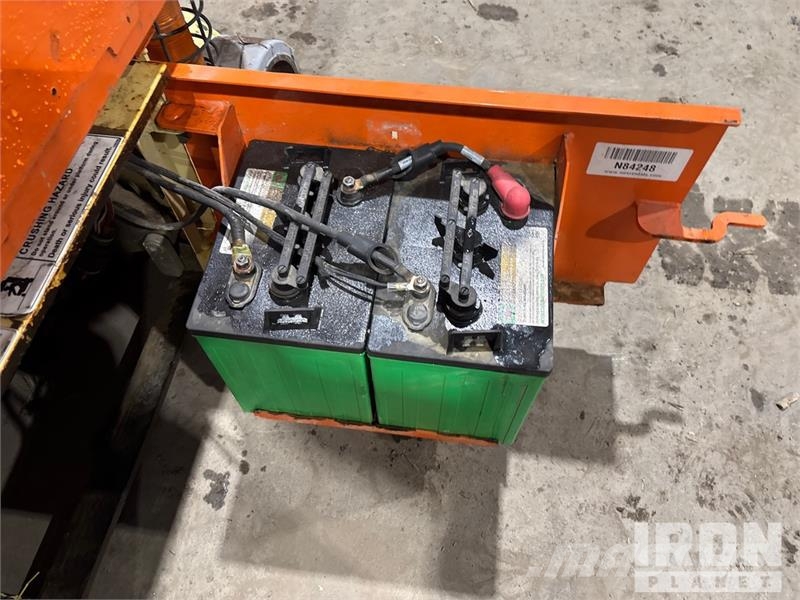 JLG 1230ES Vertical Mast Lift Personhissar och andra hissar