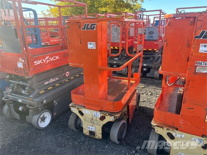 JLG 1230ES Vertical Mast Lift Vertical mast lifts