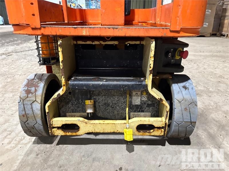 JLG 1230ES Vertical Mast Lift Personhissar och andra hissar