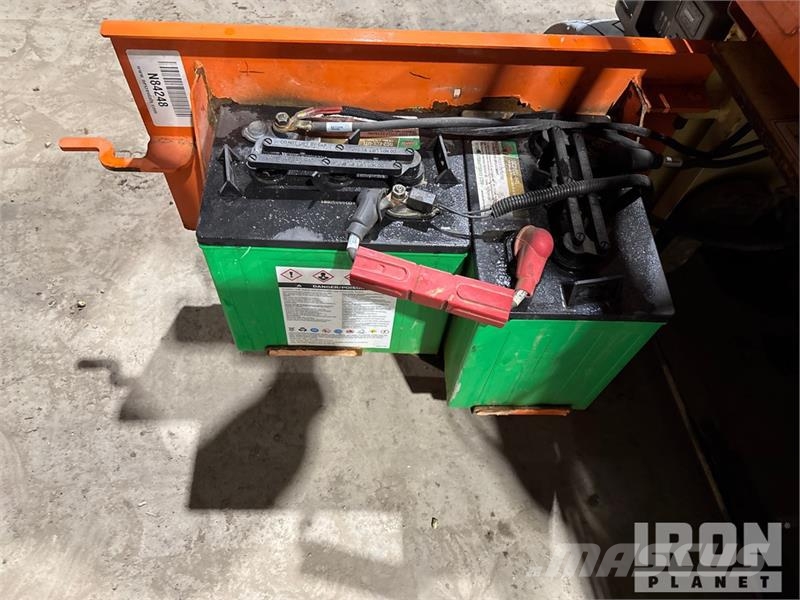 JLG 1230ES Vertical Mast Lift Personhissar och andra hissar