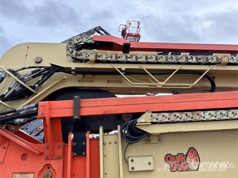 JLG 1250AJP 4WD Diesel Articulating Boom Lift رافعات سلة مفصلية