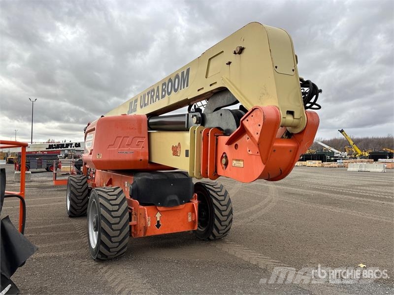 JLG 1250AJP 4WD Diesel Articulating Boom Lift رافعات سلة مفصلية