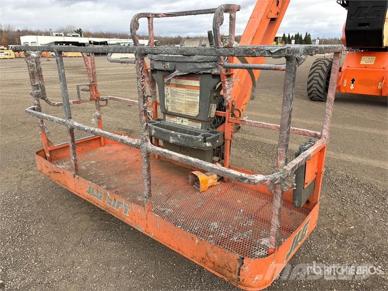 JLG 1250AJP 4WD Diesel Articulating Boom Lift رافعات سلة مفصلية