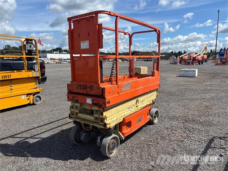 JLG 1930 ES Electric Scissor Lift 剪叉式升降机