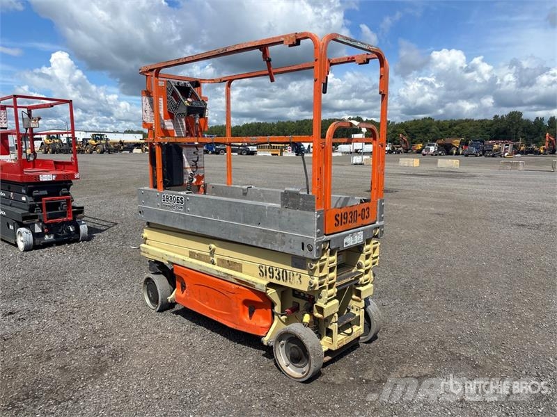 JLG 1930 ES Electric Scissor Lift 剪叉式升降机