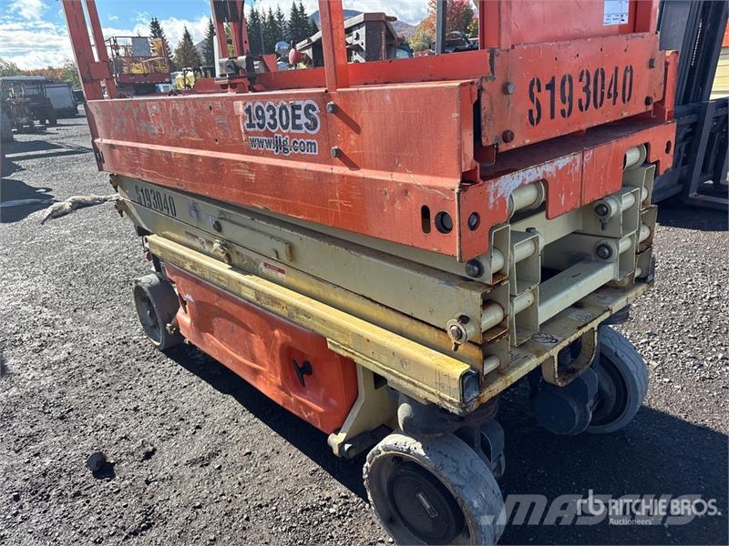 JLG 1930 ES Electric Scissor Lift Ollós emelők