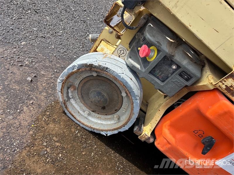 JLG 1930 ES Electric Scissor Lift 剪叉式升降机