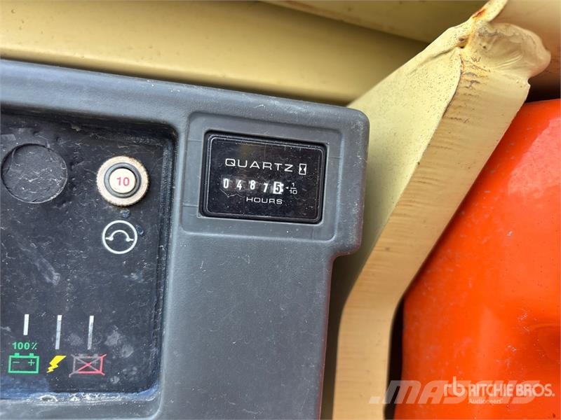 JLG 1930 ES Electric Scissor Lift 剪叉式升降机