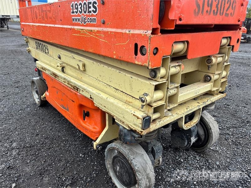 JLG 1930ES Electric Scissor Lift رافعات مقصية الشكل