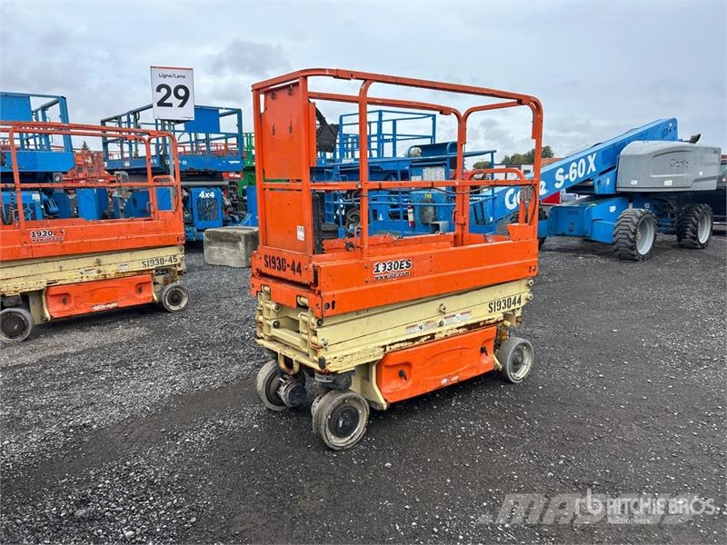 JLG 1930ES Electric Scissor Lift رافعات مقصية الشكل
