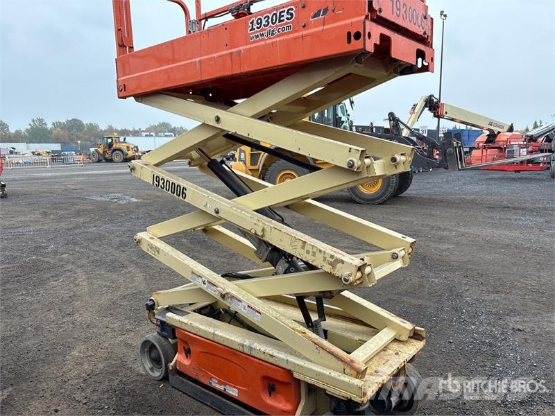 JLG 1930ES Electric Scissor Lift Saksilavat