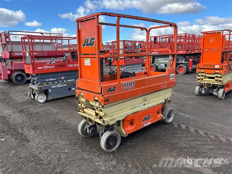 JLG 1930ES Electric Scissor Lift Scissor lifts