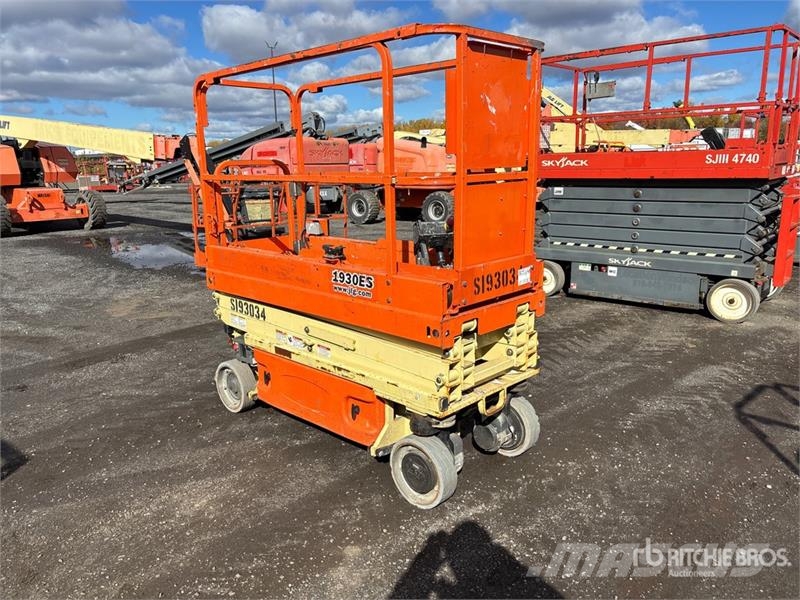 JLG 1930ES Electric Scissor Lift رافعات مقصية الشكل