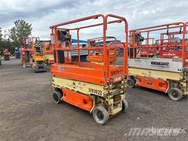 JLG 1930ES Electric Scissor Lift رافعات مقصية الشكل