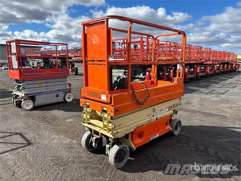 JLG 1930ES Electric Scissor Lift رافعات مقصية الشكل