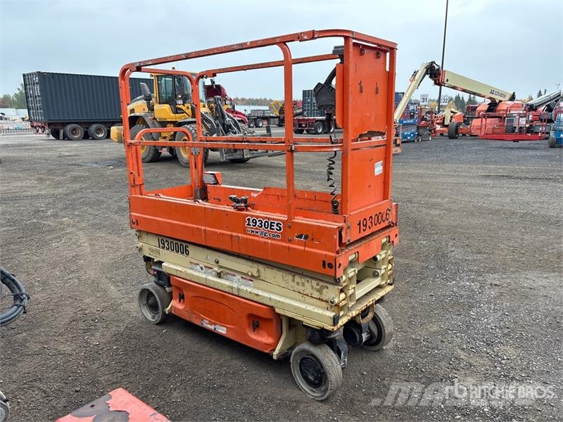 JLG 1930ES Electric Scissor Lift Saksilavat