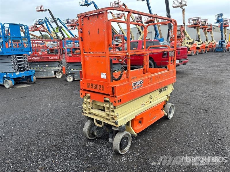 JLG 1930ES Electric Scissor Lift رافعات مقصية الشكل