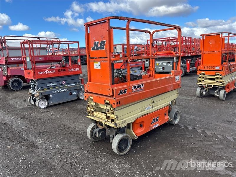 JLG 1930ES Electric Scissor Lift Scissor lifts