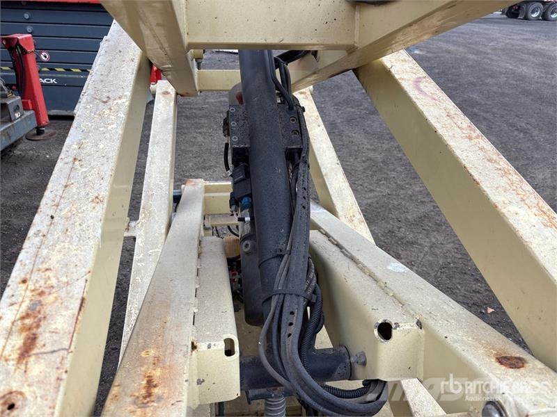 JLG 1930ES Electric Scissor Lift Saksilavat