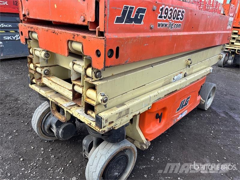 JLG 1930ES Electric Scissor Lift Scissor lifts