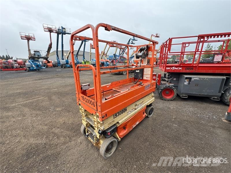 JLG 1930ES Electric Scissor Lift Saksilavat