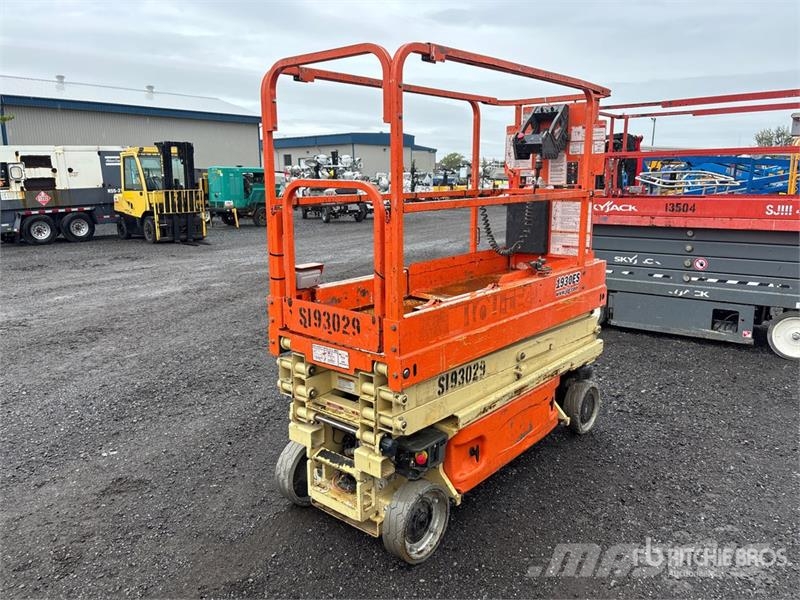 JLG 1930ES Electric Scissor Lift رافعات مقصية الشكل