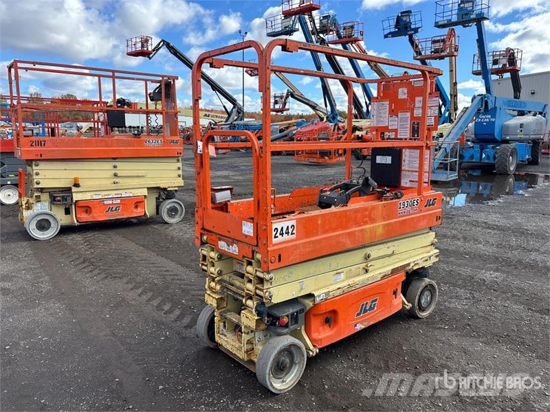 JLG 1930ES Electric Scissor Lift Scissor lifts