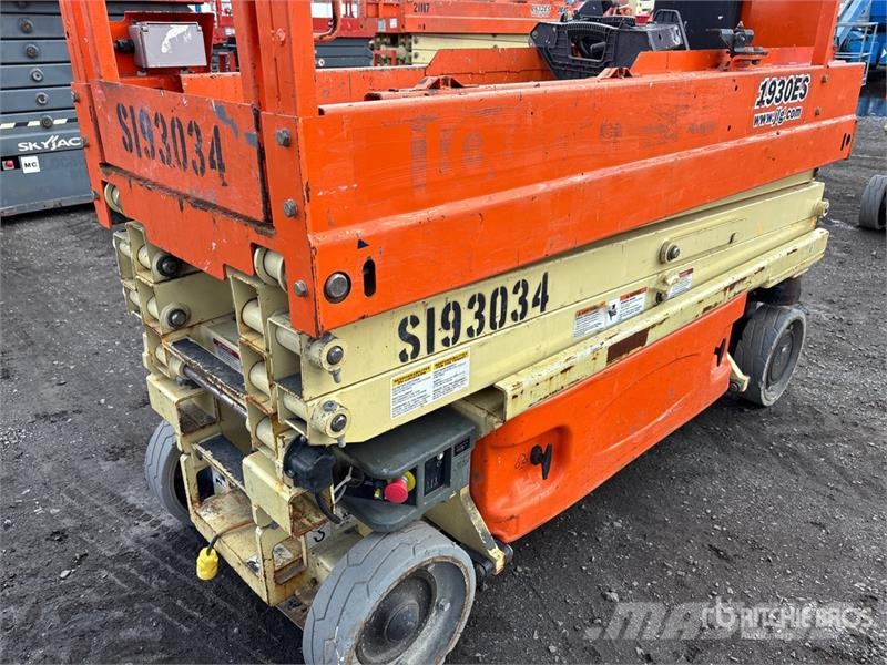 JLG 1930ES Electric Scissor Lift رافعات مقصية الشكل