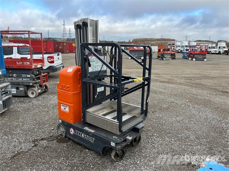 JLG 20DVL Vertical Mast Lift Plataformas elevatórias verticais