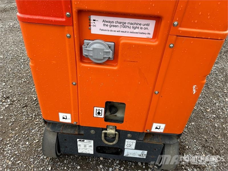 JLG 20DVL Vertical Mast Lift Plataformas elevatórias verticais