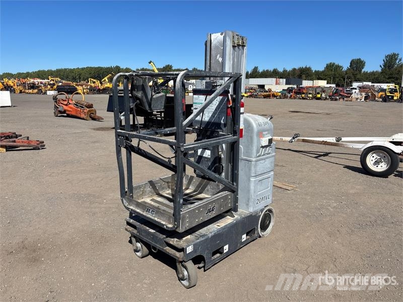 JLG 20MVL Vertical Mast Lift Personenaufzüge