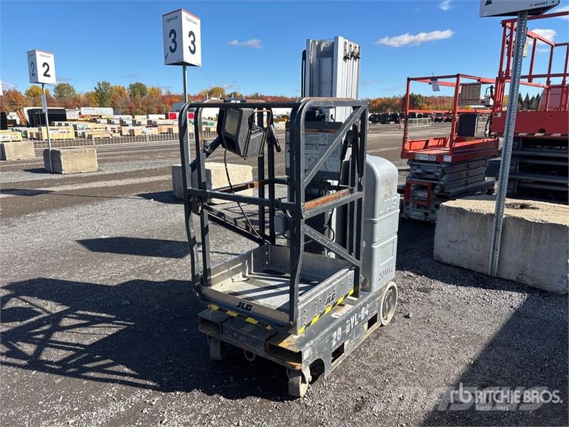 JLG 20MVL Vertical Mast Lift Vertical mast lifts