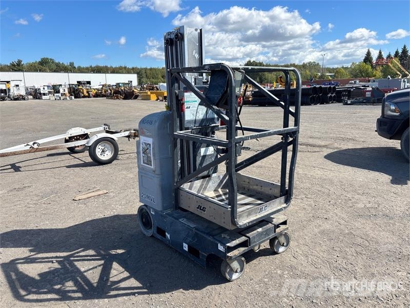 JLG 20MVL Vertical Mast Lift Personenaufzüge