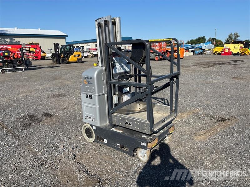 JLG 20MVL Vertical Mast Lift 垂直升降工作台