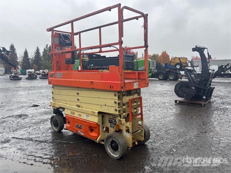 JLG 2632ES Electric Scissor Lift Elevadores de tesoura
