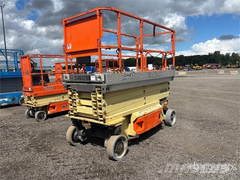 JLG 3246ES Electric Scissor Lift 剪叉式升降机
