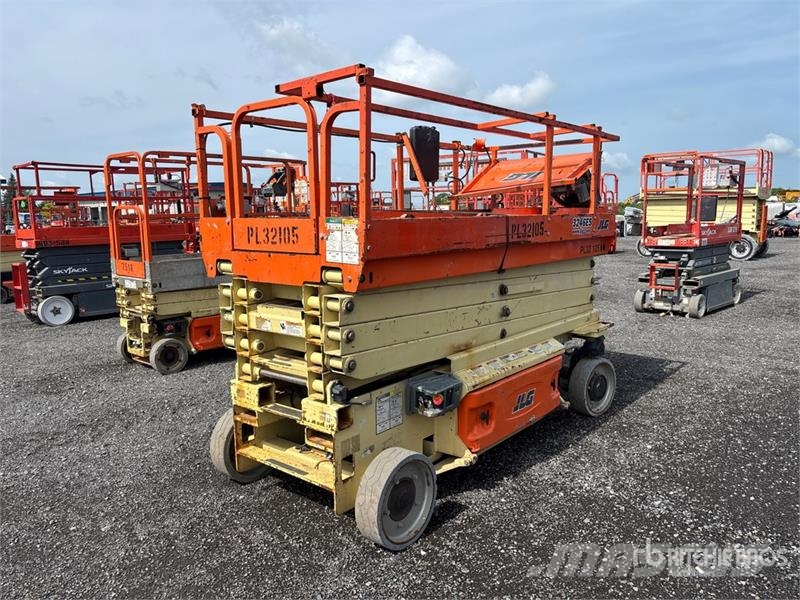 JLG 3246ES Electric Scissor Lift 剪叉式升降机