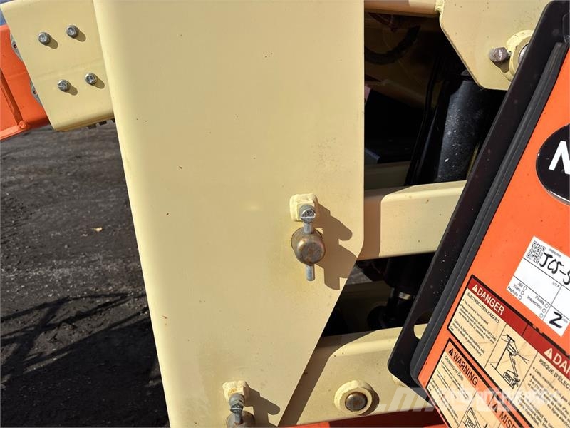 JLG 340AJ 4WD LPG Articulating Boom Lift رافعات سلة مفصلية